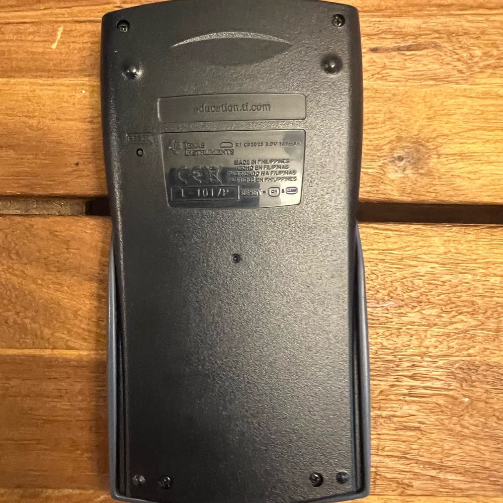 Texas Instruments Calculator - Picture 4 of 5